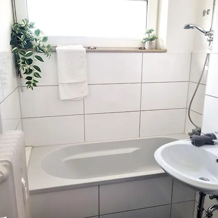 Cozy With Balcony Apartment